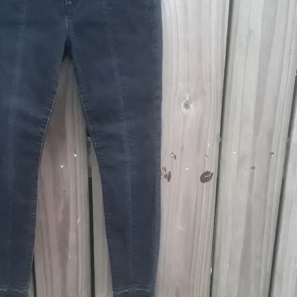 LOFT Modern Skinny Black Jeans - 26/2 - Picture 6 of 7